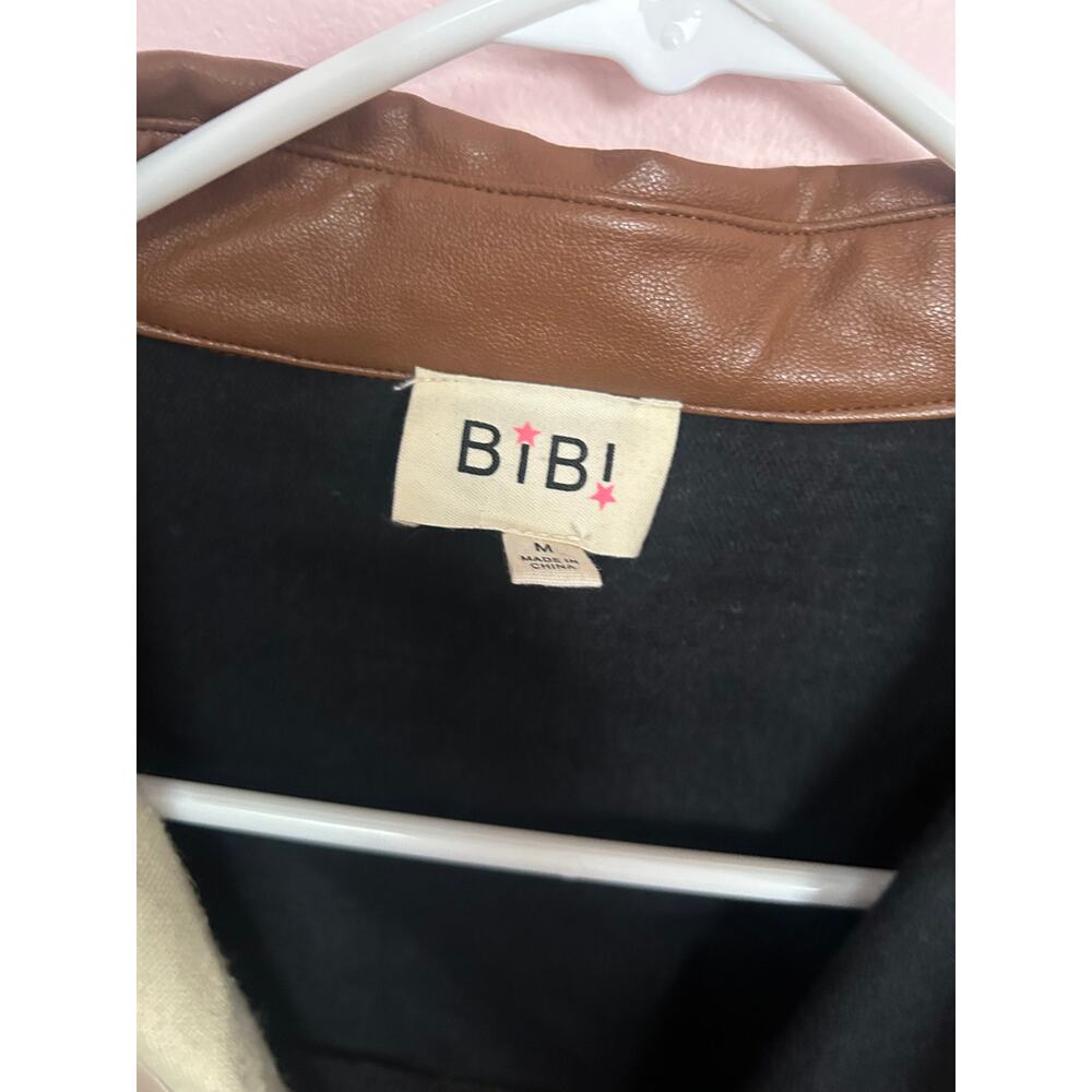 BiBi Colorblock Leather Button Down *M* - Picture 3 of 3